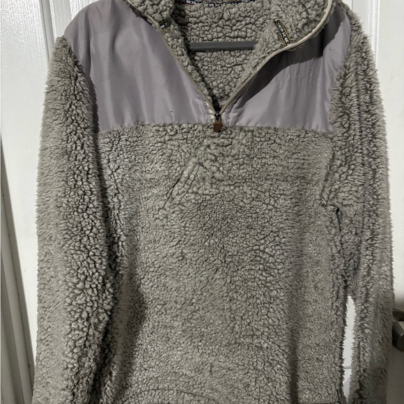Sherpa Pullover - Picture 2 of 3